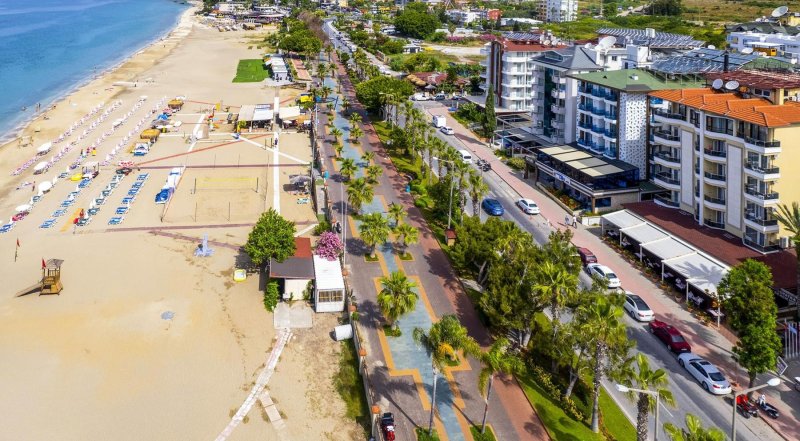 Alanya utazás Kleopatra Ada Beach