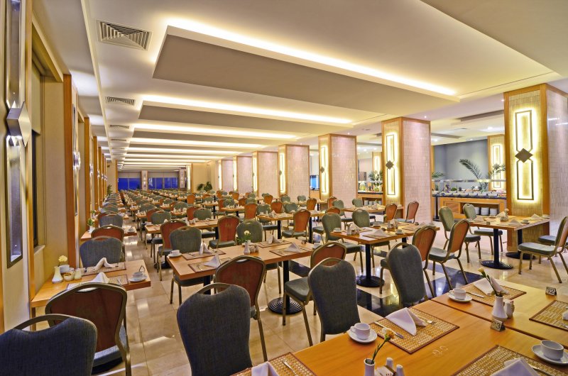 Kusadasi utazás Korumar De Luxe