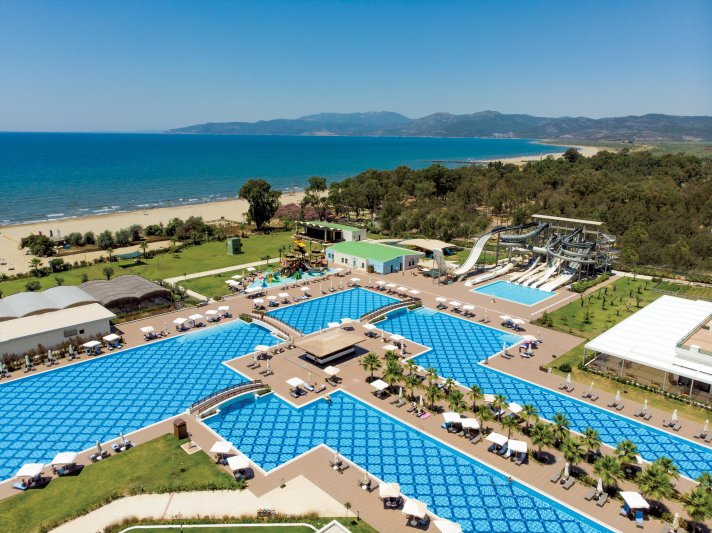 Kusadasi utazás Korumar Ephesus Beach & Spa Resort