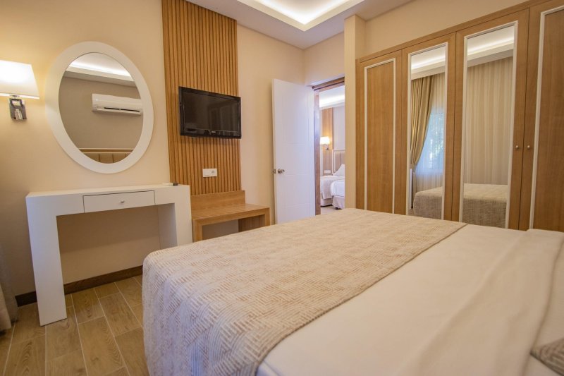 Kusadasi utazás Kustur Club Holiday Village