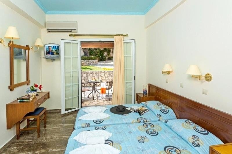 Korfu utazás Lido Corfu Sun 