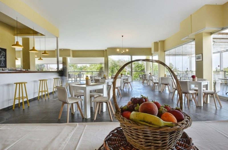 Korfu utazás Likithos Village