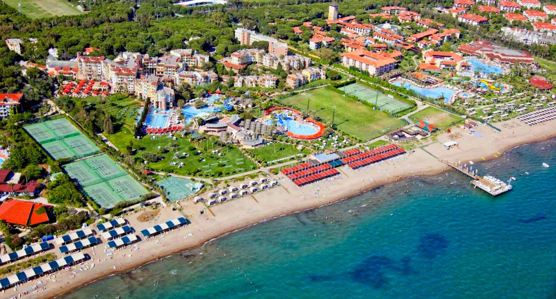 Belek utazás Limak Arcadia