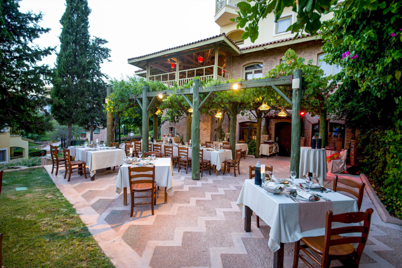 Belek utazás Limak Arcadia