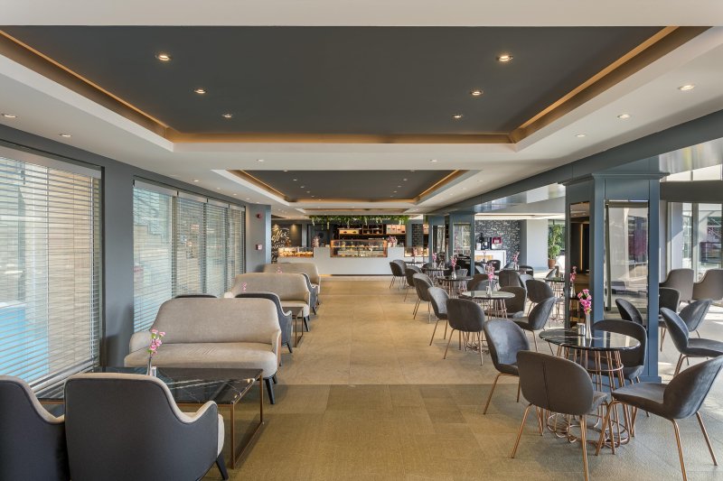 Antalya utazás Limak Lara Deluxe