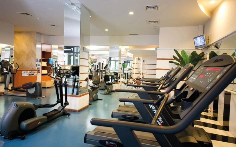 Kemer utazás Limak Limra