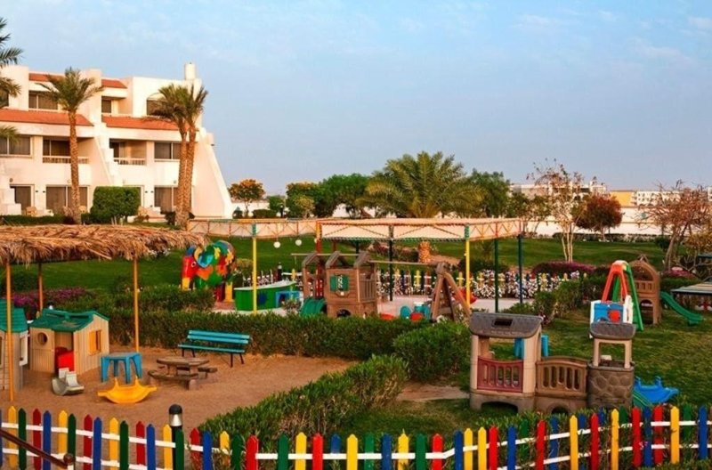 Hurghada utazás Long Beach Resort