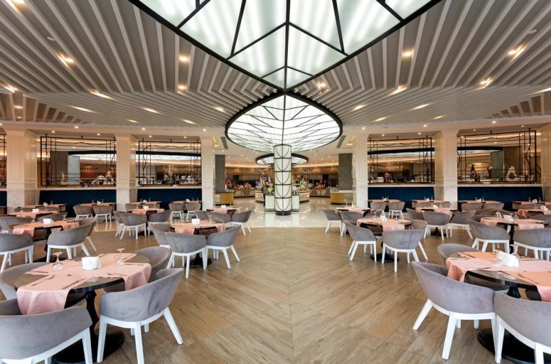 Alanya utazás Long Beach Resort