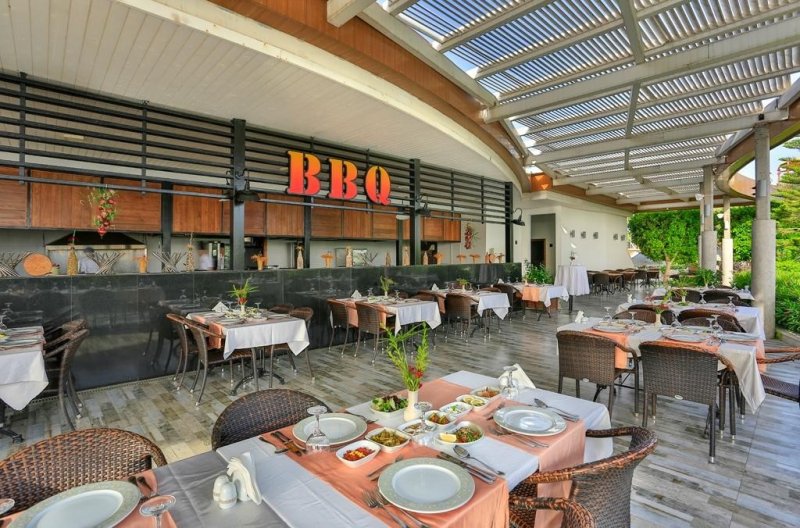 Alanya utazás Long Beach Resort