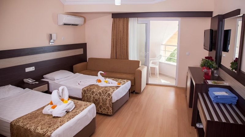 Alanya utazás Lonicera World 