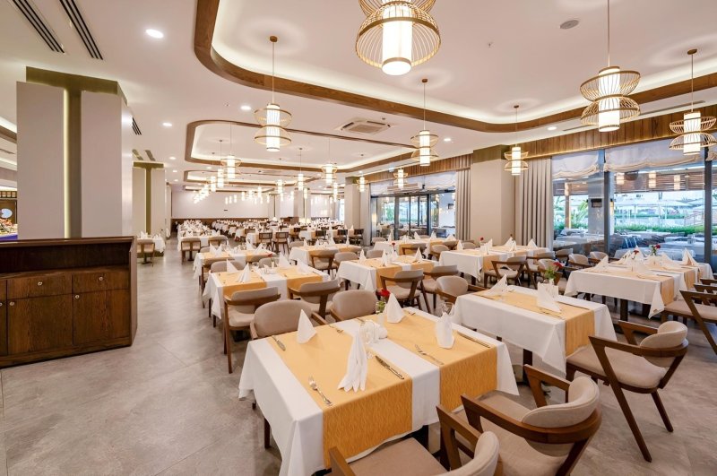 Antalya utazás Luna Vista Belek