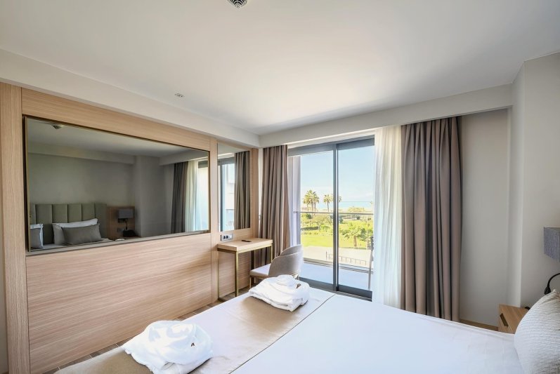 Antalya utazás Luna Vista Belek