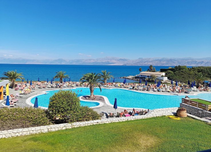 Korfu utazás Mareblue Beach