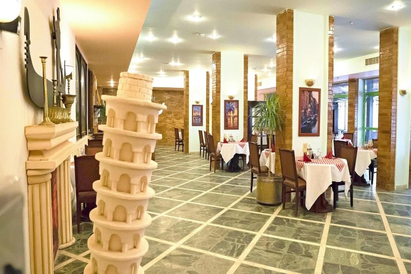 Hurghada utazás Marlin Inn Azur