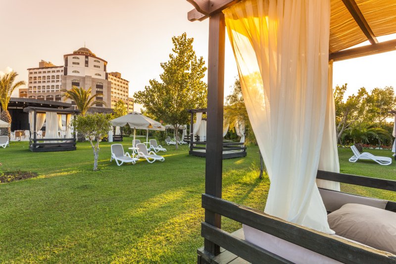 Antalya utazás Melas Lara