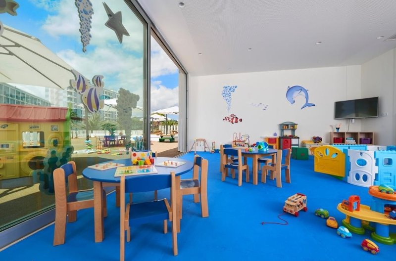 Mallorca utazás Melia Calvia Beach