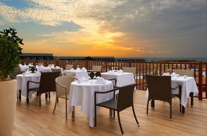 Zöld-foki-szigetek Sal utazás Meliá Llana