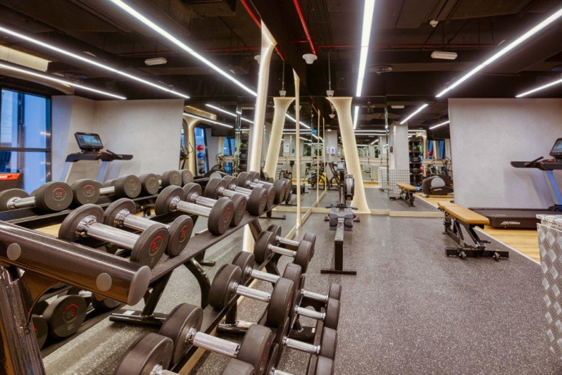 Dubai utazás Millennium Place Marina