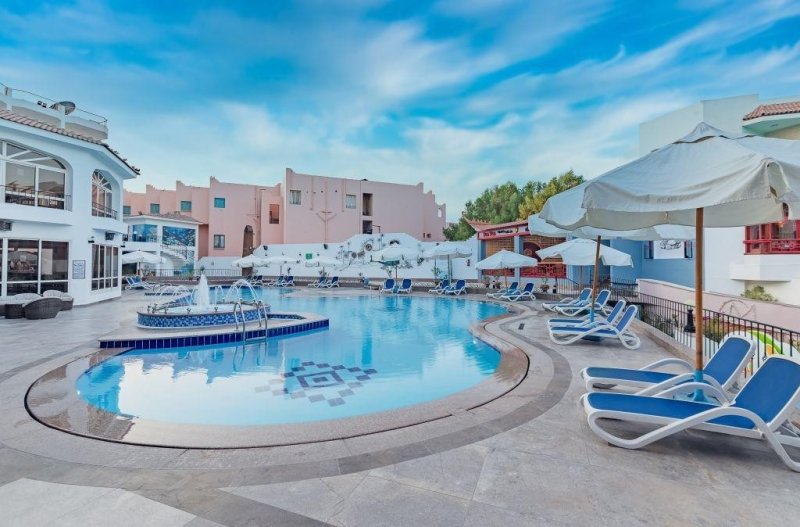 Hurghada utazás Minamark Beach Resort