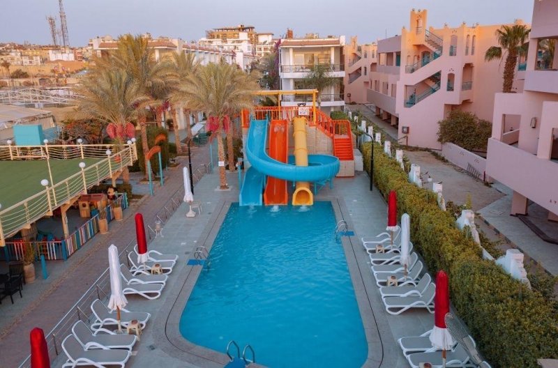 Hurghada utazás Minamark Beach Resort