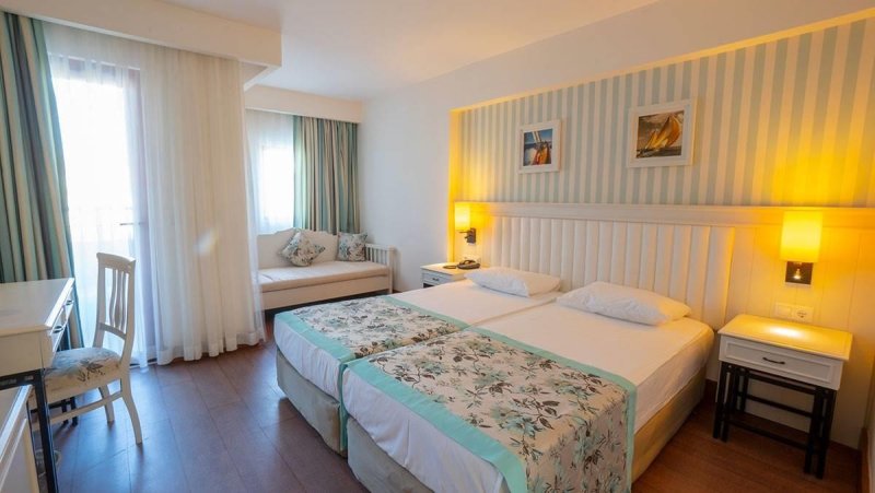 Side utazás Monachus