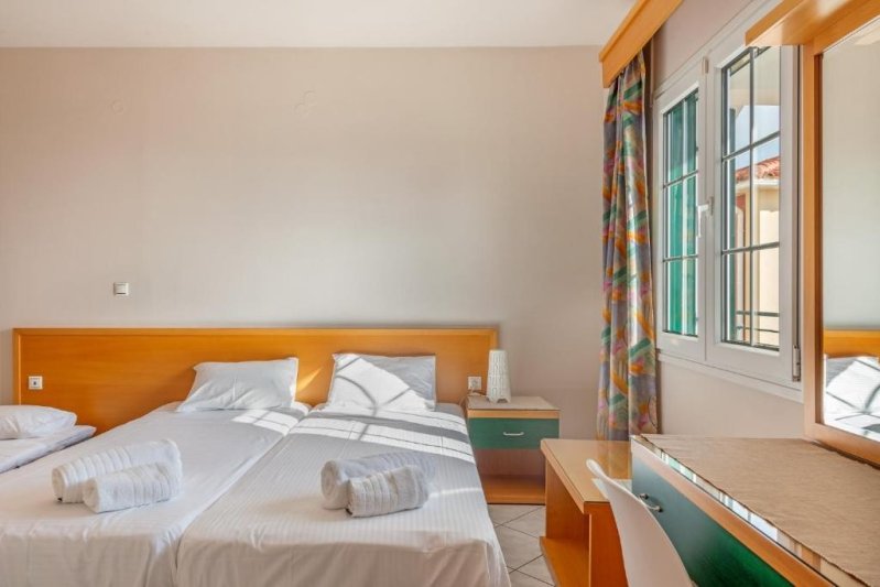 Kefalónia utazás Naftilos