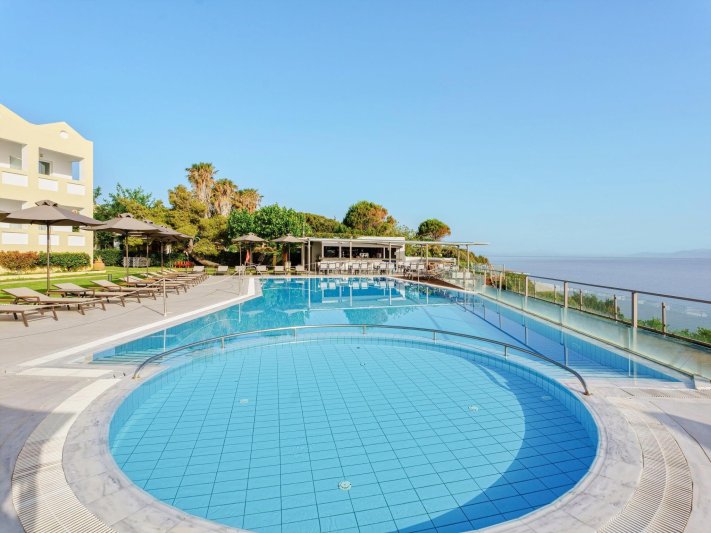 Peloponnészoszi-félsziget utazás Niforeika