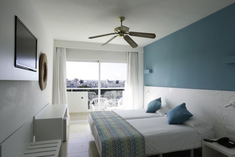 Mallorca utazás Oleander