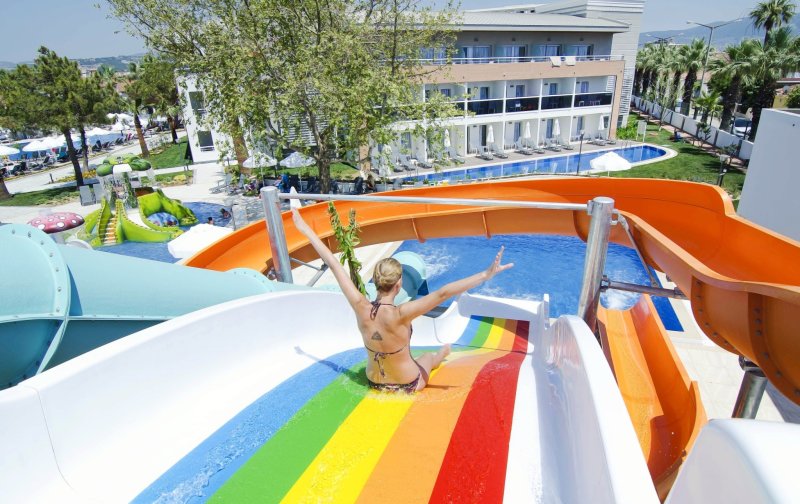 Kusadasi utazás Palm Wings Beach Resort & Spa