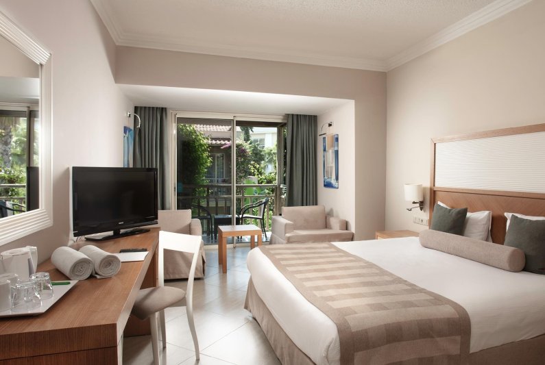 Side utazás Paloma Oceana Resort