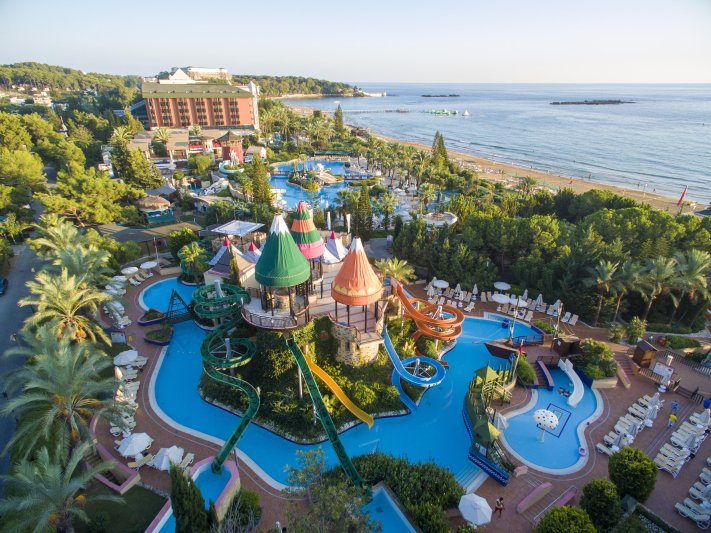 Alanya utazás Aqi Pegasos Club