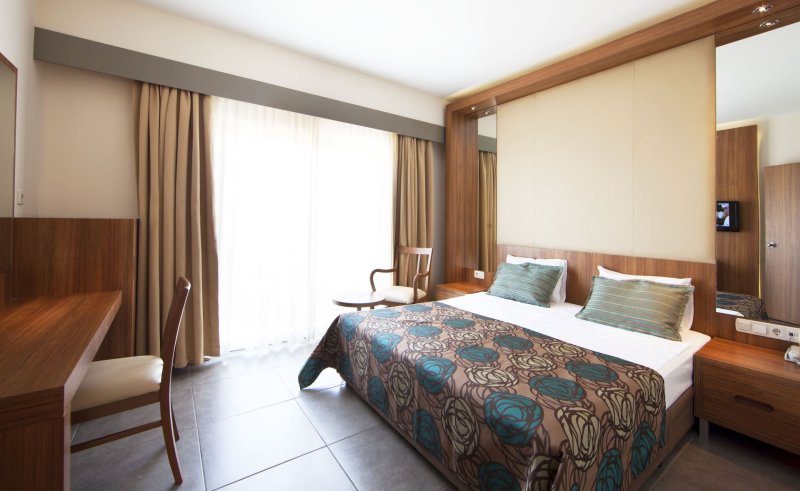 Side utazás Pegasos World