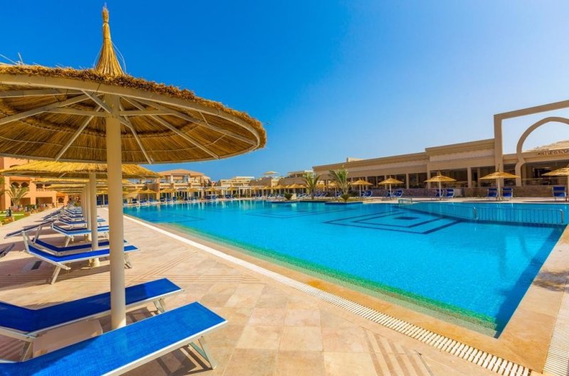 Hurghada utazás Pickalbatros Aqua Vista