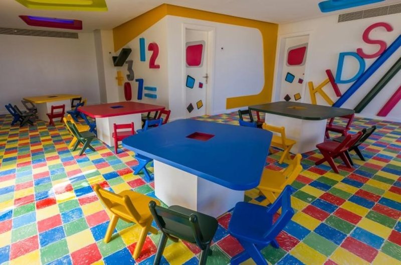 Hurghada utazás Pickalbatros White Beach Resort