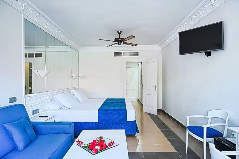 Costa de Almería utazás Playacapricho