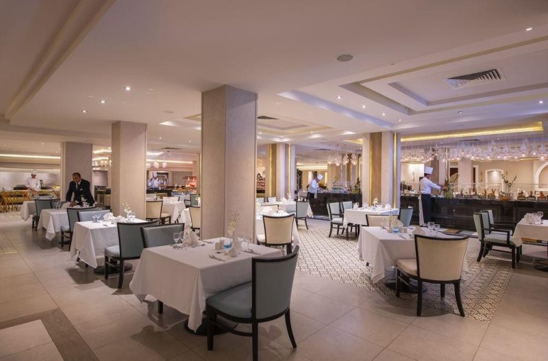 Hurghada utazás Premiere Le Reve Hotel & Spa