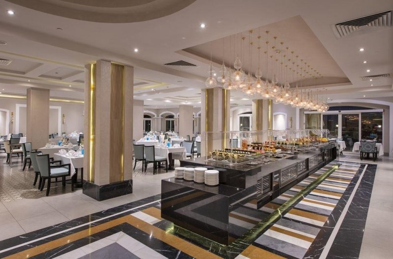 Hurghada utazás Premiere Le Reve Hotel & Spa