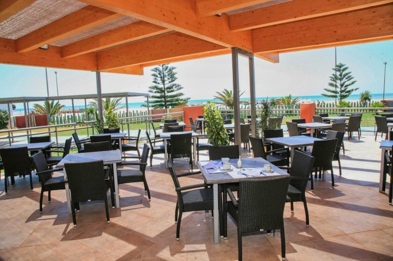 Costa de Almería utazás Protur Roquetas & Spa