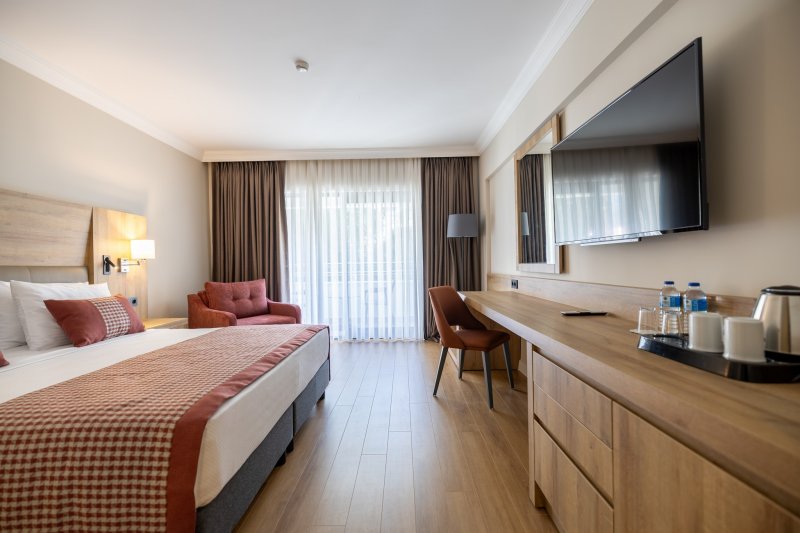 Kusadasi utazás Proxima Hotel