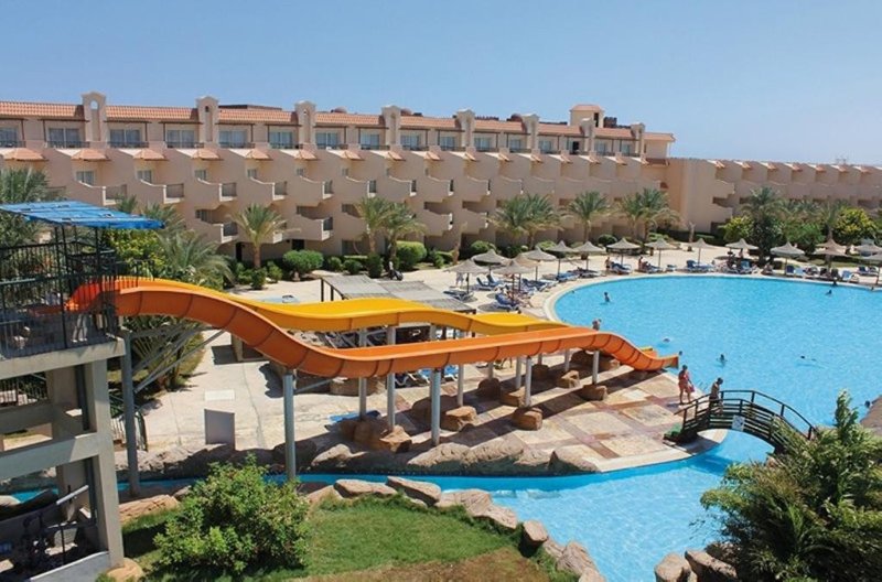 Hurghada utazás Pyramisa Beach Resort Sahl Hasheesh