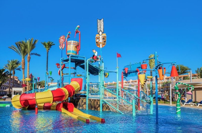 Hurghada utazás Pyramisa Beach Resort Sahl Hasheesh