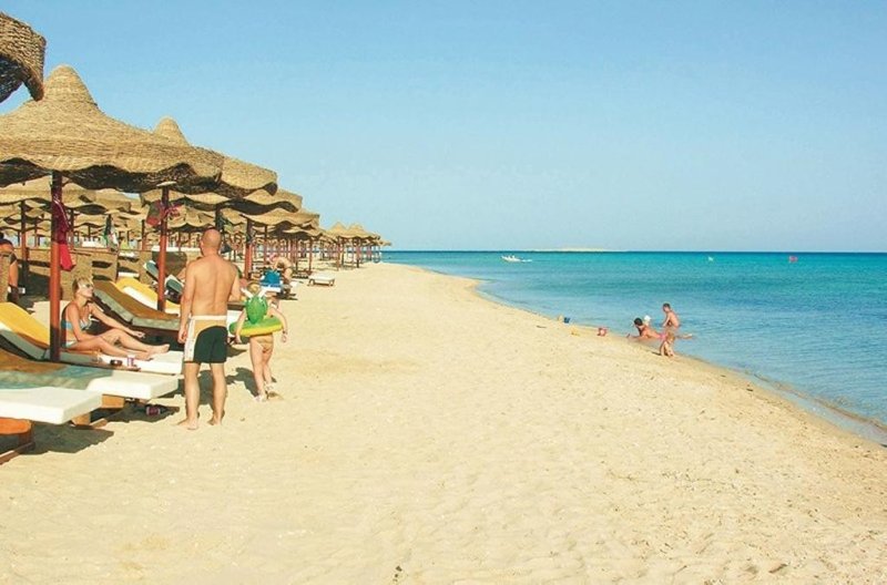 Hurghada utazás Pyramisa Beach Resort Sahl Hasheesh