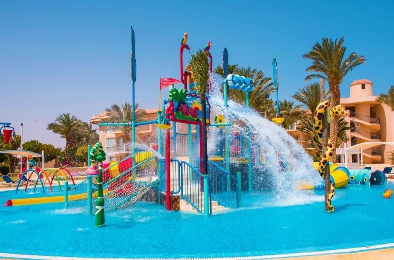 Hurghada utazás Pyramisa Beach Resort Sahl Hasheesh