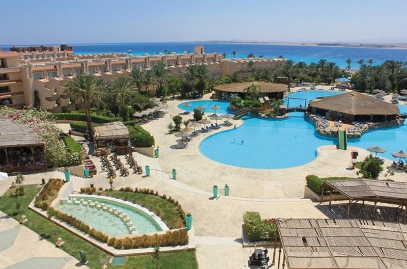 Hurghada utazás Pyramisa Beach Resort Sahl Hasheesh