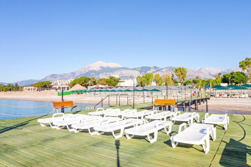 Kemer utazás Queens Park Le Jardin