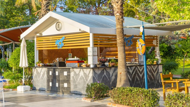 Kemer utazás Queens Park Le Jardin