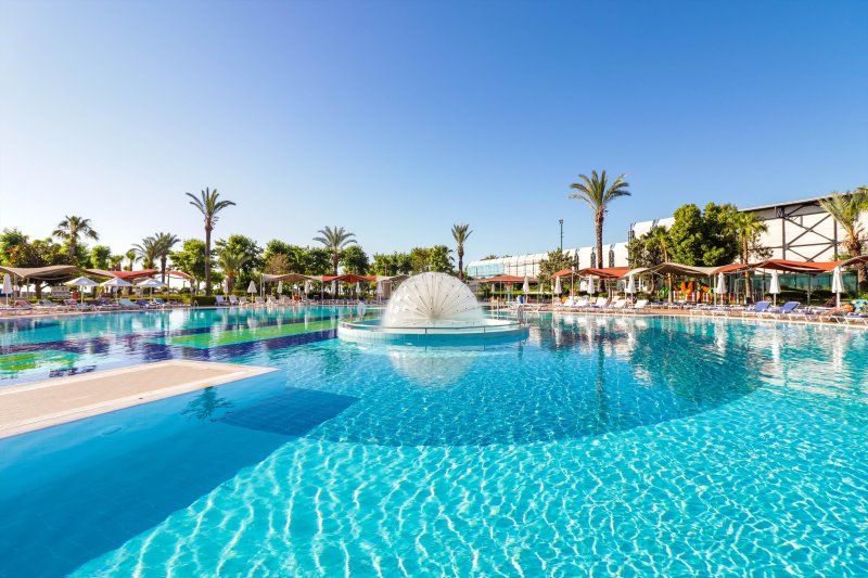 Kemer utazás Queens Park Le Jardin