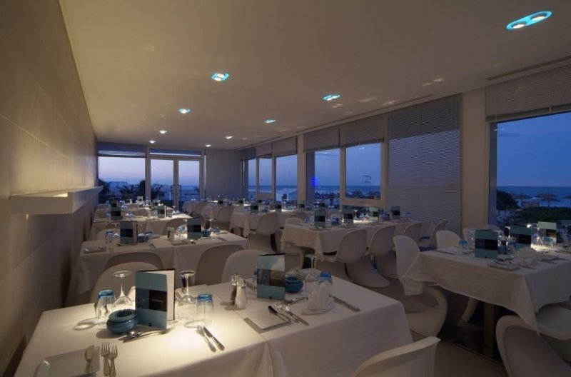 Djerba utazás Radisson Blu Palace Resort & Thalassa Djerba