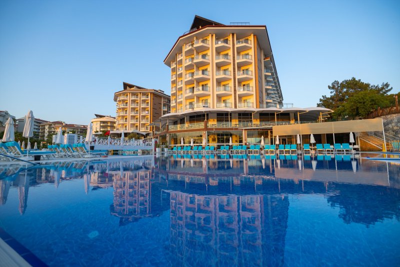 Kusadasi utazás Ramada Resort Kusadasi & Golf