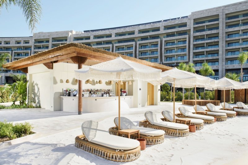 Belek utazás Regnum The Crown